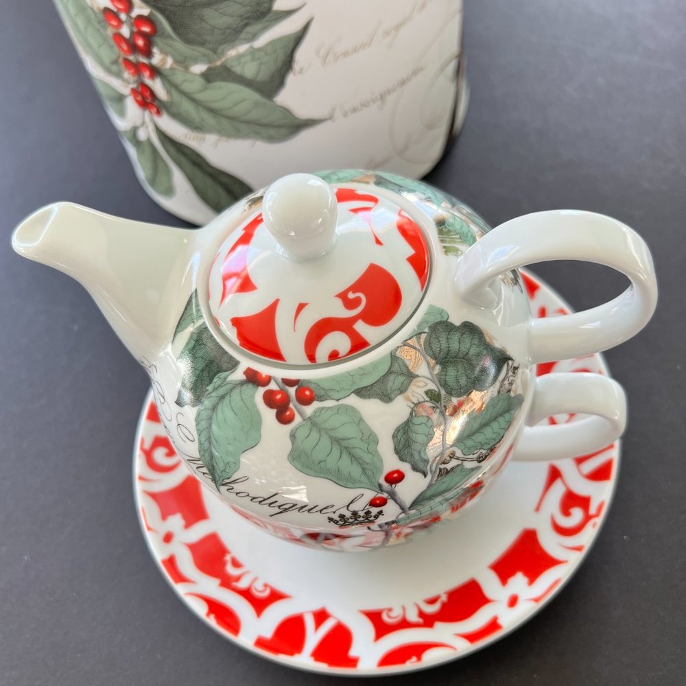 BARNES & NOBLE Fringe Tea for One 4 Piece Set in Original Box